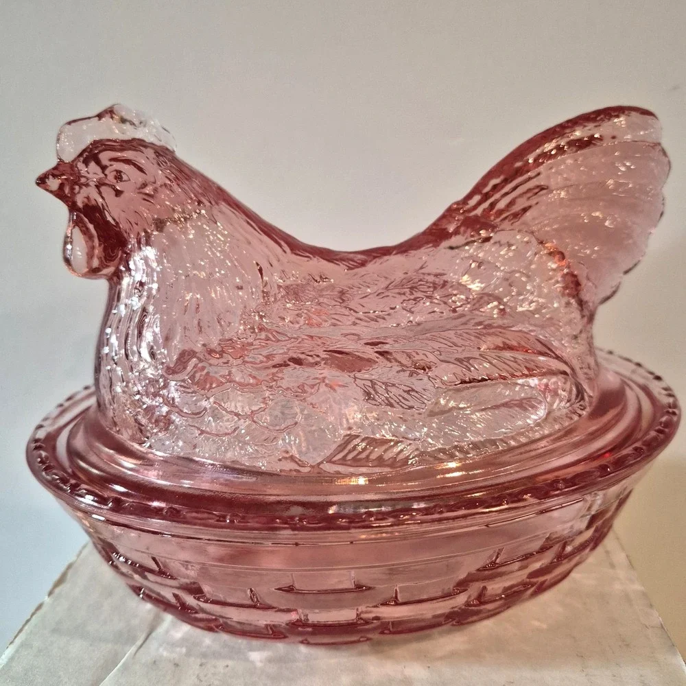 Longaberger Pink Glass Hen On Nest Covered Dish Basket Candy Box w/ Original Box